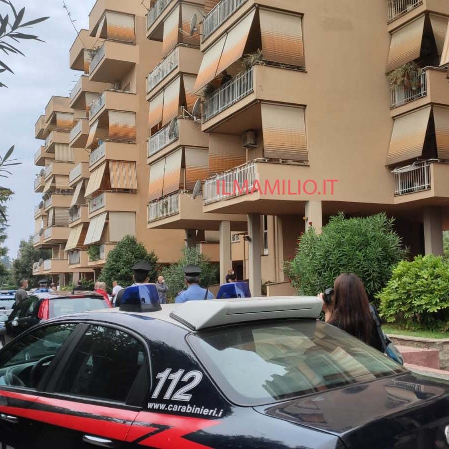 Velletri | Tragedia in zona Tribunale: 25enne si toglie la vita lanciandosi dal quarto piano