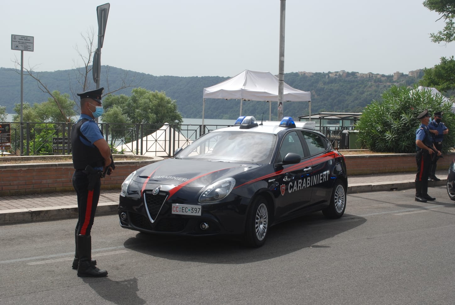 Castel Gandolfo | Spari all'indirizzo di alcune auto parcheggiate, poi la  fuga. Le indagini dei Carabinieri