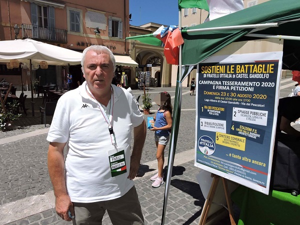 Castel Gandolfo, Fratelli d'Italia torna in piazza con banchetti, petizioni  e richieste all'amministrazione