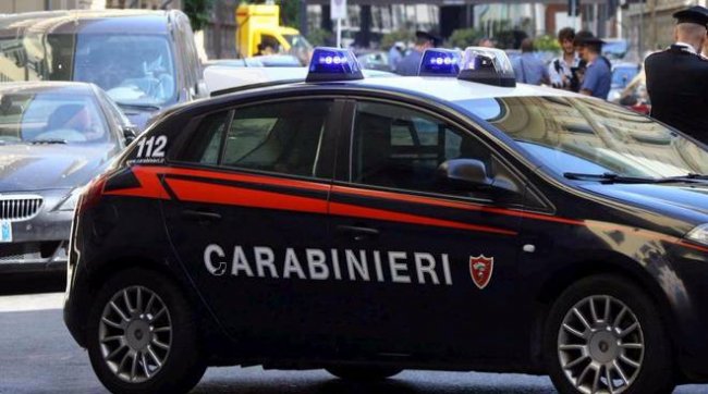 I Carabinieri arrestano un giovane sorpreso a spacciare cocaina