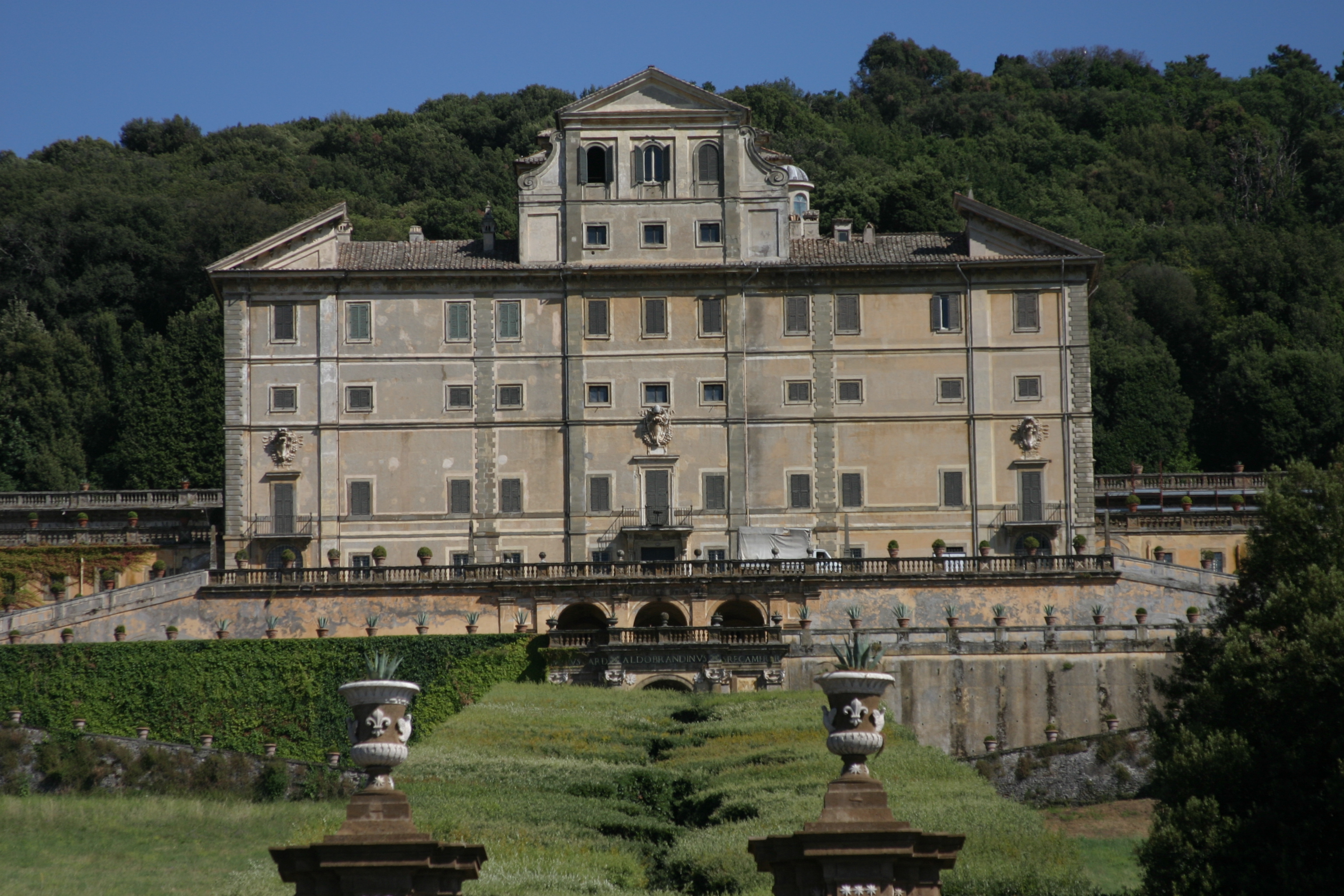 Frascati, “La cooperazione per il turismo nei Castelli Romani e Monti  Prenestini”, appuntamento con il GAL a Villa Aldobrandini