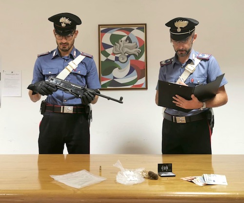 carabinieri grottaferrata droga3 ilmamilio
