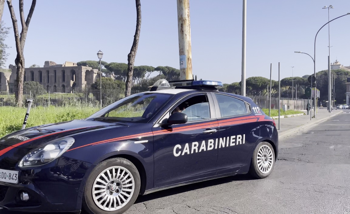 Litorale | Controlli dei Carabinieri: 2 arresti, sequestrata droga ed una  pistola