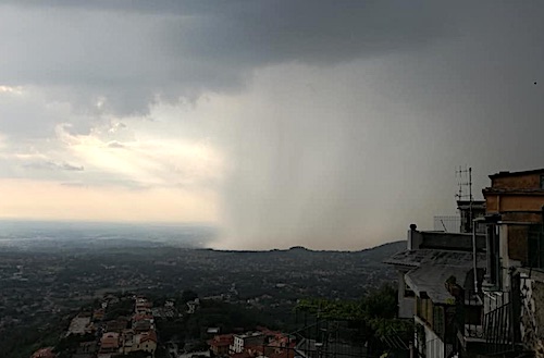 Maltempo: allerta nel Lazio per temporali codice giallo