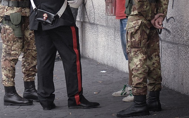 Risultati immagini per esercito carabinieri