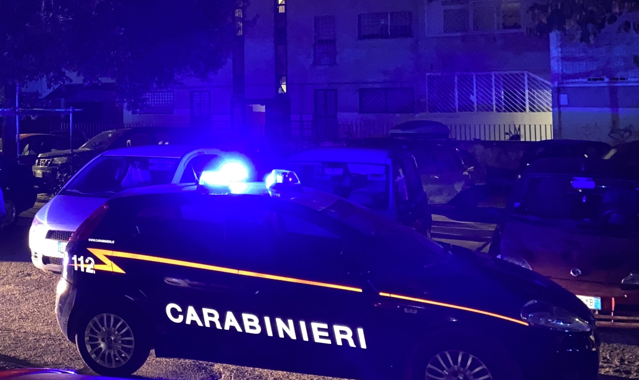 Compagnia Carabinieri Frascati ferma 'supermaket della droga': arrestati 5  pusher. In manette anche un ricercato