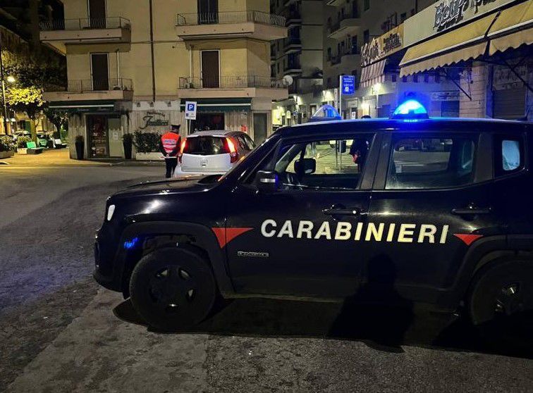 Colleferro | Carabinieri nelle zone della movida: 2 persone denunciate e 4  segnalate alla Prefettura