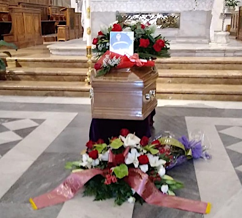 funerali biazzetti2 frascati ilmamilio
