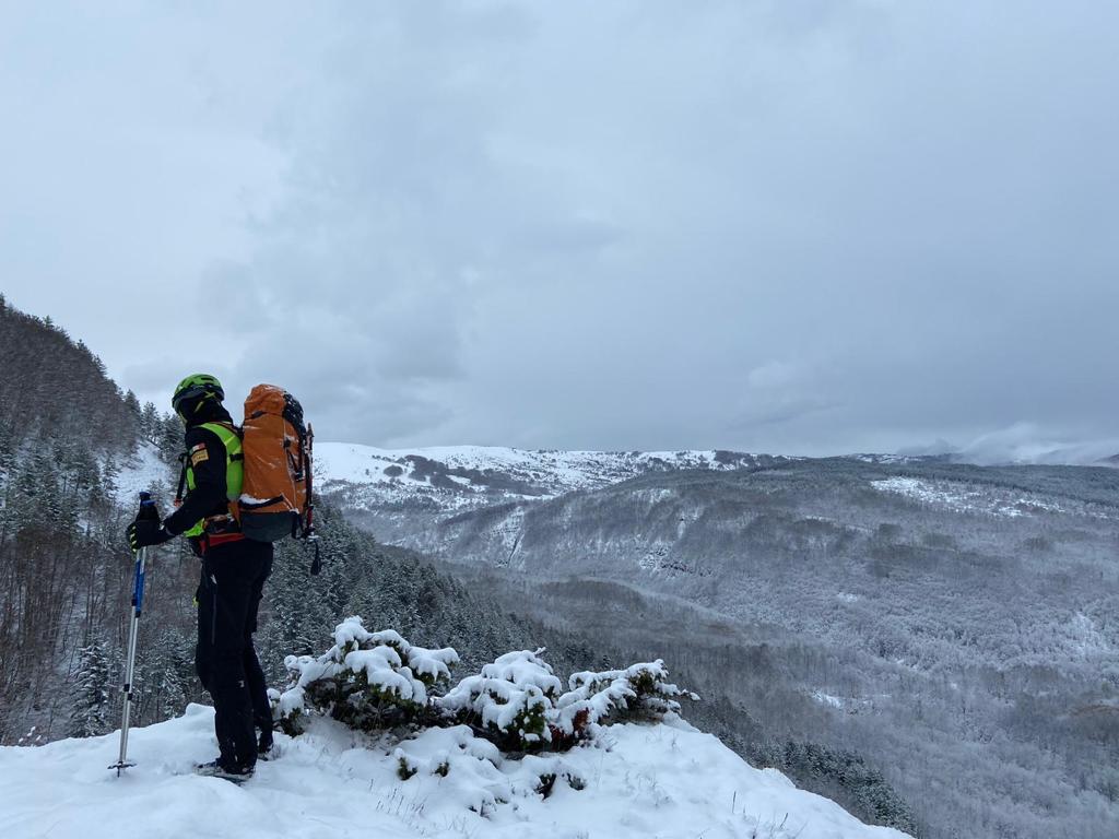 Proseguono senza sosta le ricerche dell&#39;escursionista disperso sul Monte  Gorzano (Amatrice)