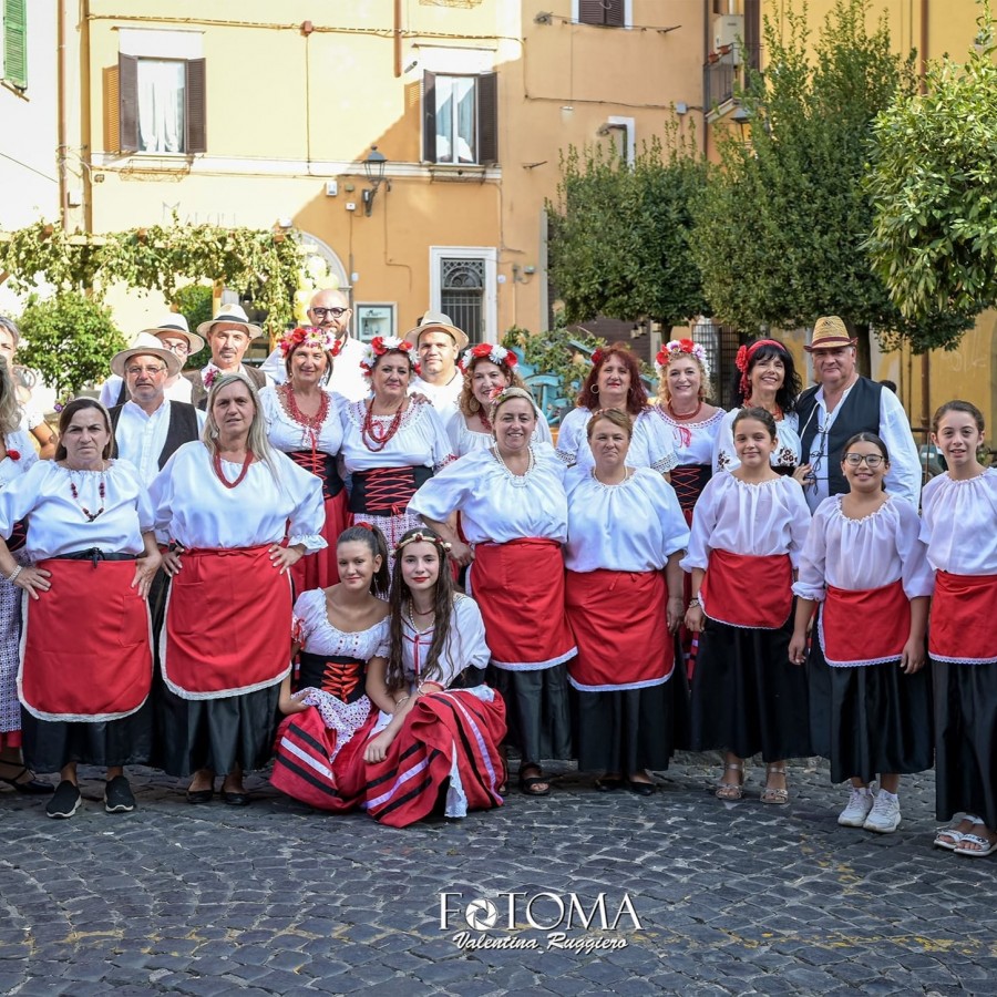 FOTO - Successo per la Festa dell'Uva e dei Vini Vignaroli Velletrani: 