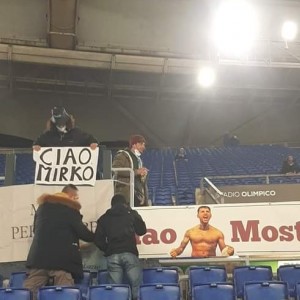 Genzano | Striscione in ricordo di Mirko Sordilli allo stadio Olimpico per Lazio – Atalanta 