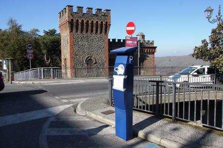 Rocca di Papa: ecco il disco orario per i parcheggi del centro cittadino
