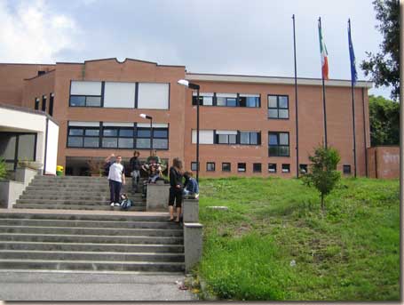 Ariccia, il preside del Liceo Joyce scrive alla Regione e al Cotral:  servono più mezzi pubblici