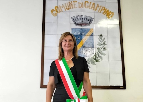 Colella sindaca1 ciampino ilmamilio