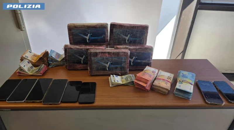 Foto sequestro cocaina